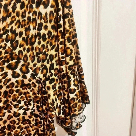 Willow run/leopard top - xlg - - Picture 4 of 6